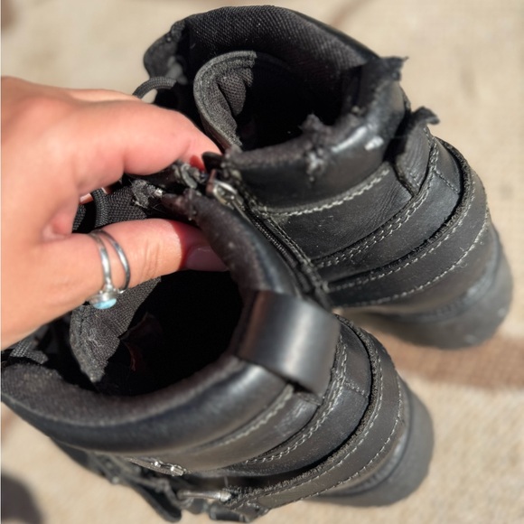 Harley-Davidson Black Leather Boots - Picture 5 of 12